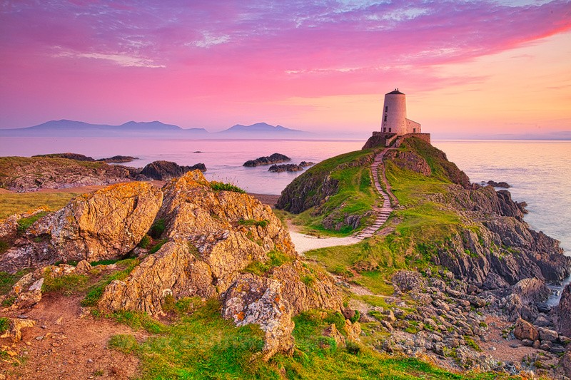 Twr Mawr Lighthouse, Llanddwyn Island, Anglesey, North Wales. Ref 9326 - North Wales