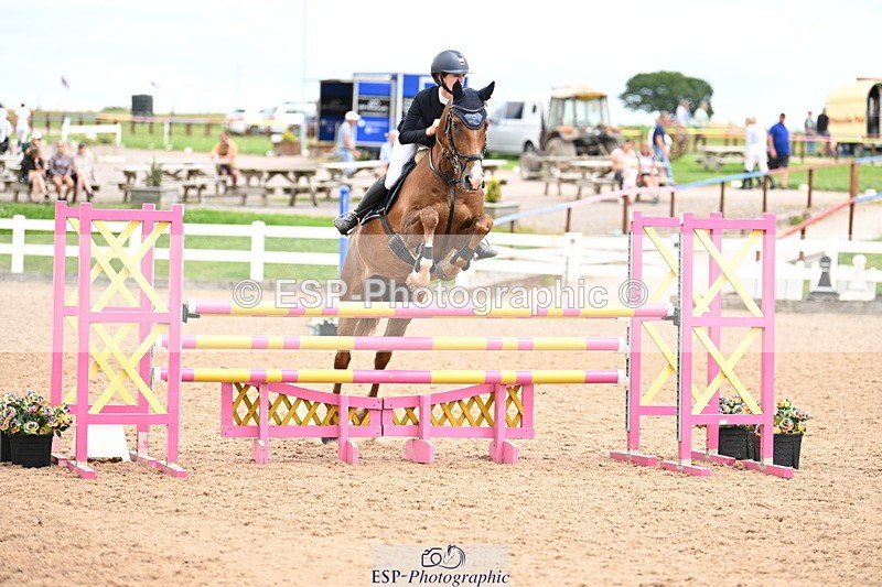 240802A-133846-04641 - Cls 25 1.05m Amateur Qualifier