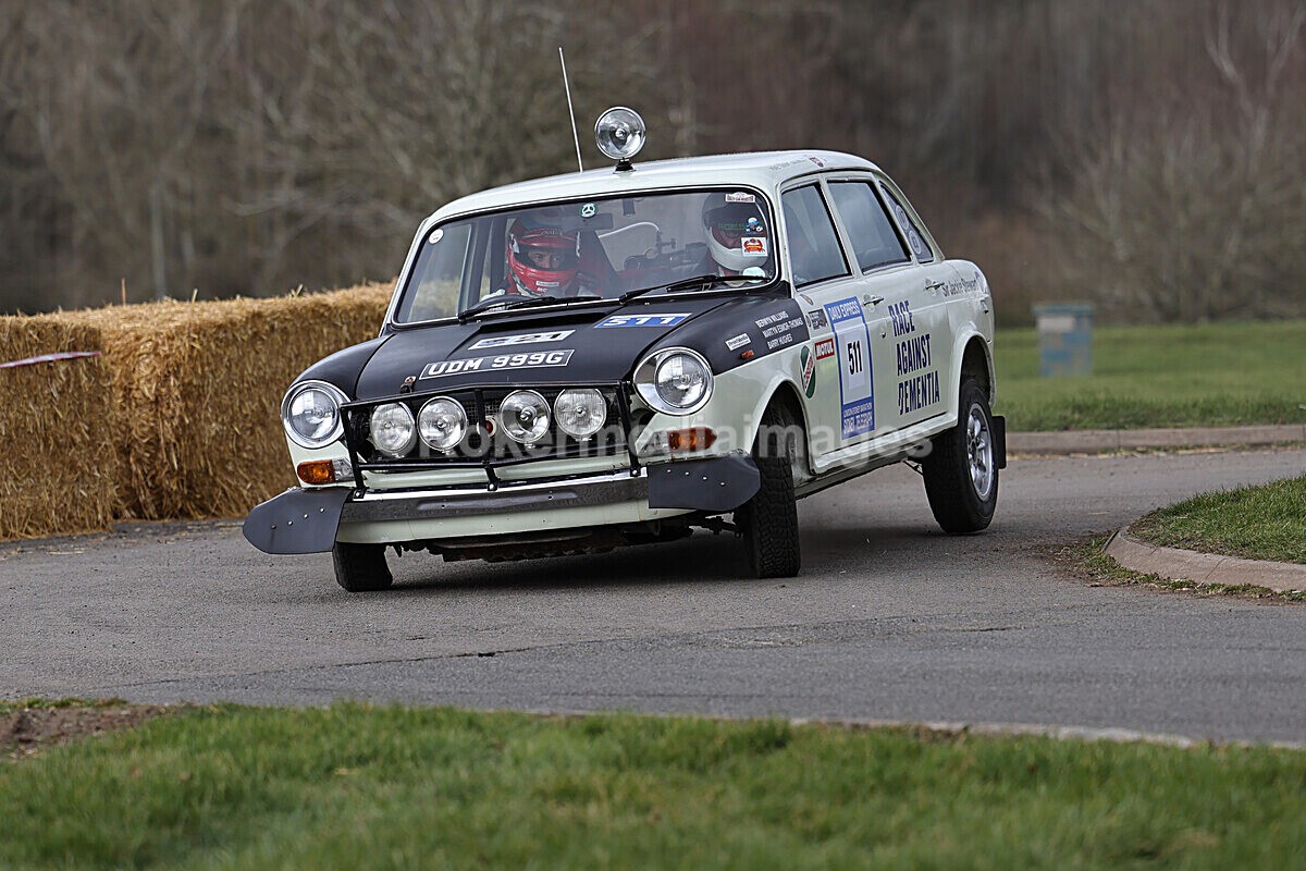 RETRO-798 - Race Retro