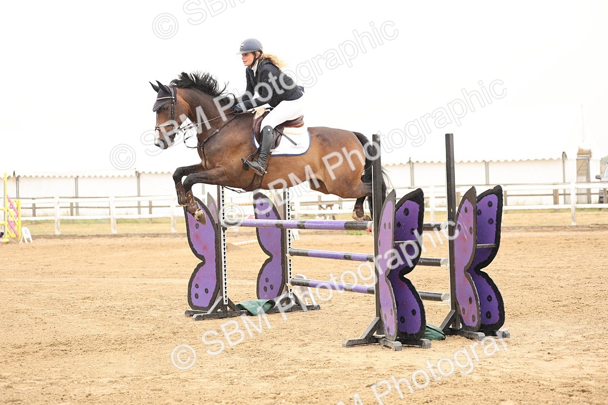 SBM_024167 - Class 6 - Senior Newcomers 1.10m