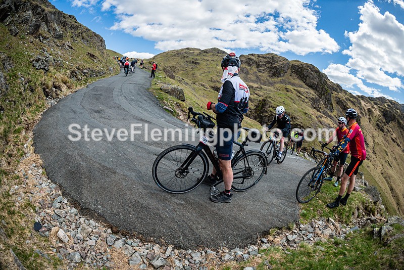 145501 - Hardknott Hairpin 14.00 - 15.00