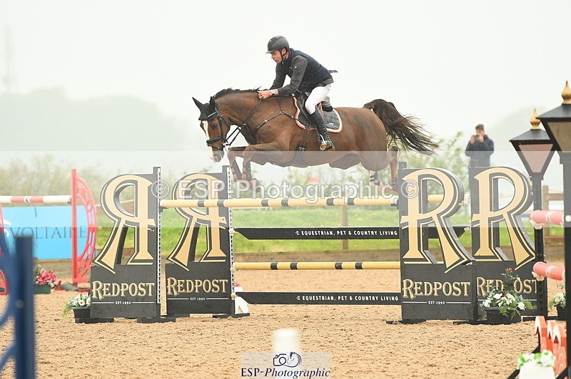 230504A-144304-02206 - Cls 11 National 1.40m Open