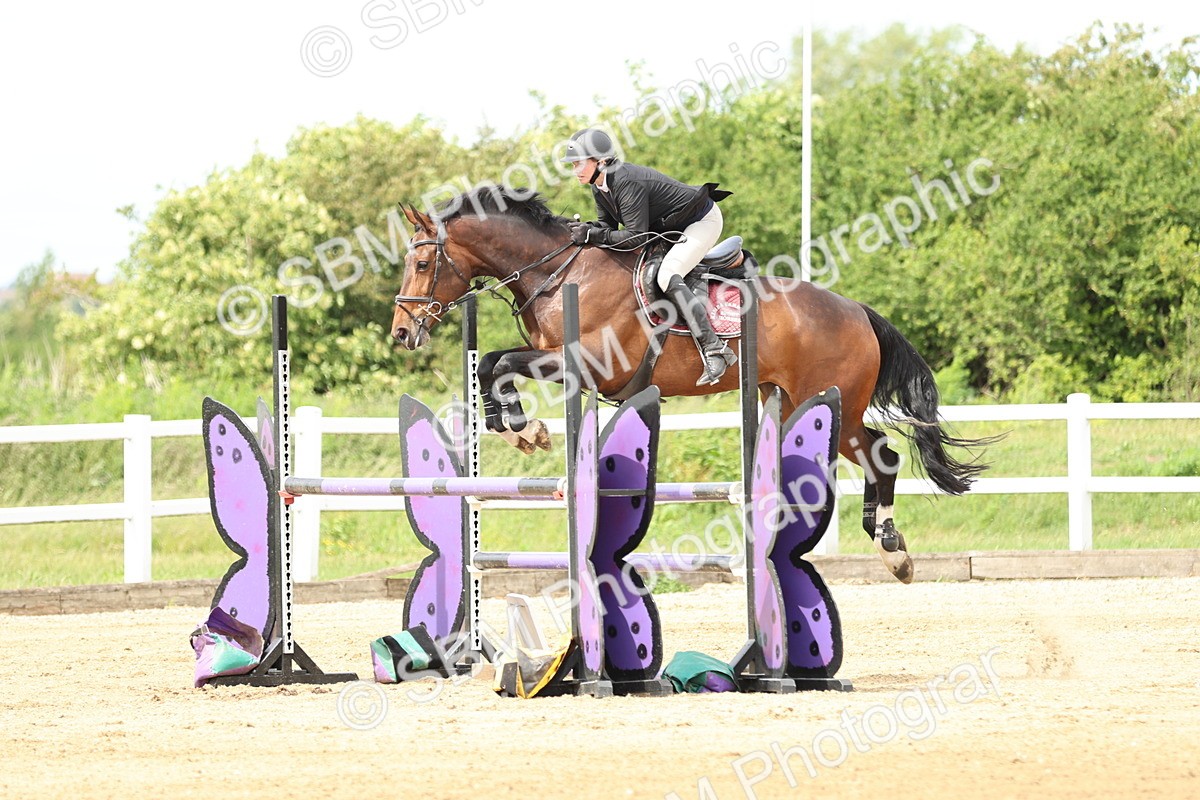 SBM_001133 - Class 4 - Senior Newcomers - 1.10m