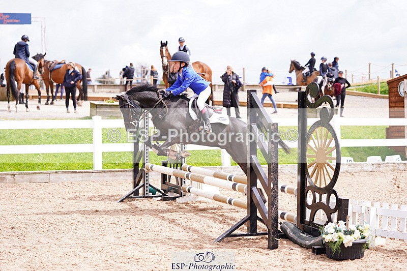 240506A-142754-09517 - Cls 17 Club 60cm