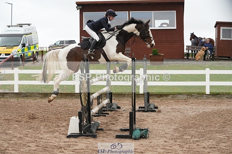 251109-111501-03512 - Cls 20 Newcomers and 1.10m Open