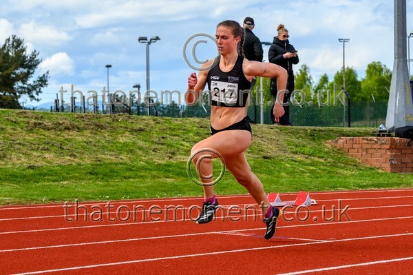 Natopener26-919382 - Track Female