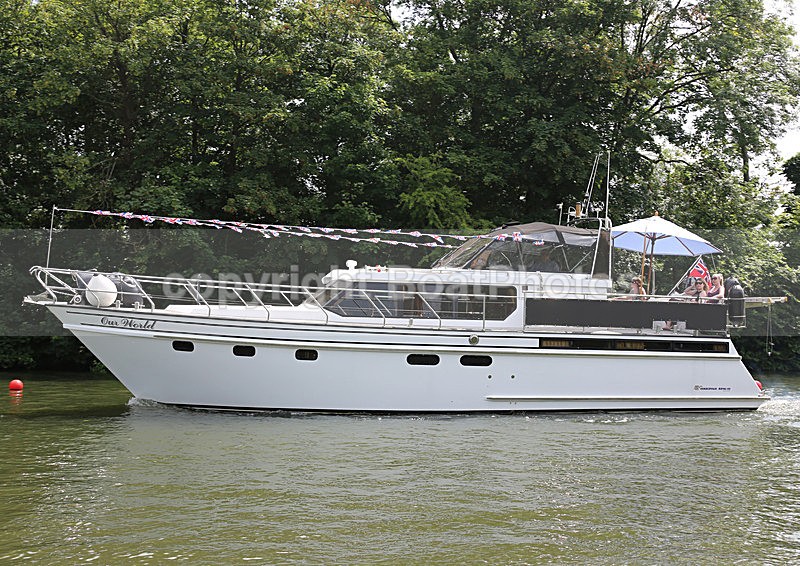 130706 OUR WORLD WT7A0778 - HENLEY ROYAL REGATTA - Saturday 6th July 2013