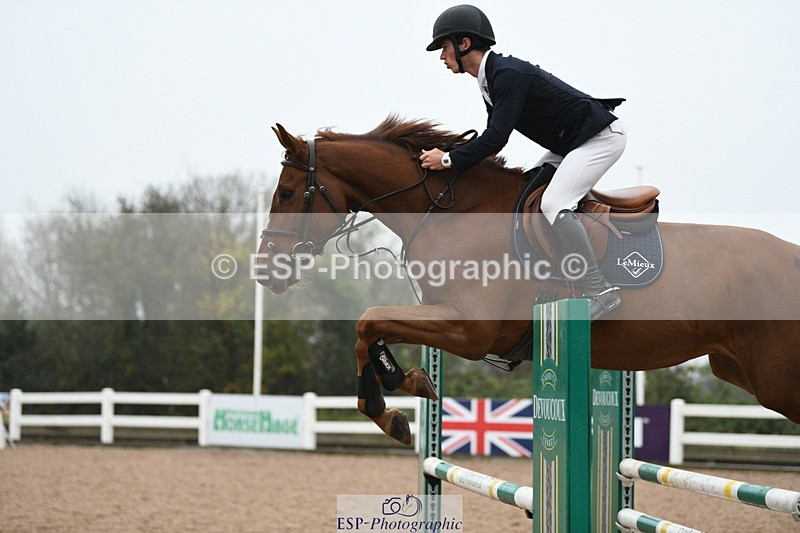 241103A-103928-07528 - SUN Cls 21 Snr Newcomers and 1.10m Open