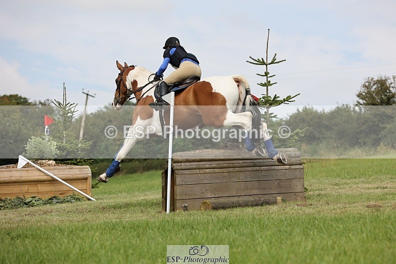 240831A-125321-03020 - 064-Rachel.Brockington-LYNWOOD.CLEAR.CUT