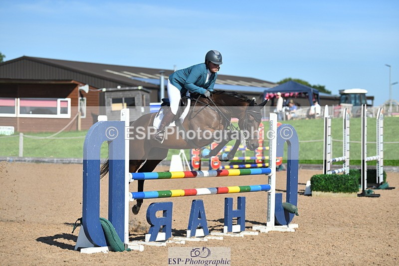 230903A-103058-03735 - Cls 12 95cm Amateur Quali