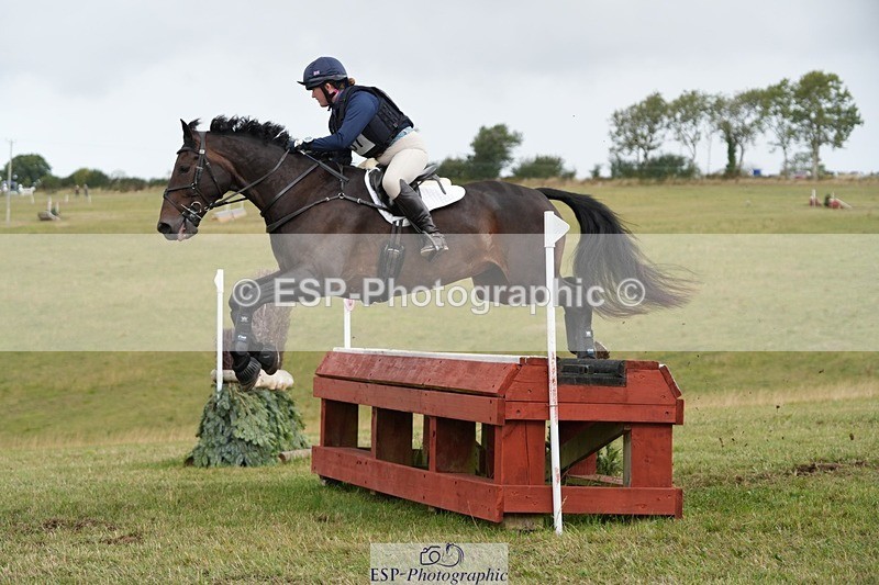 250831-114047-07618 - H-367-Ella.Stevens