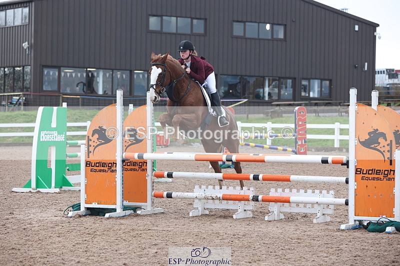 231112A-100138-03165 - Cls 17 Blue Chip Novice Winter Qualifier