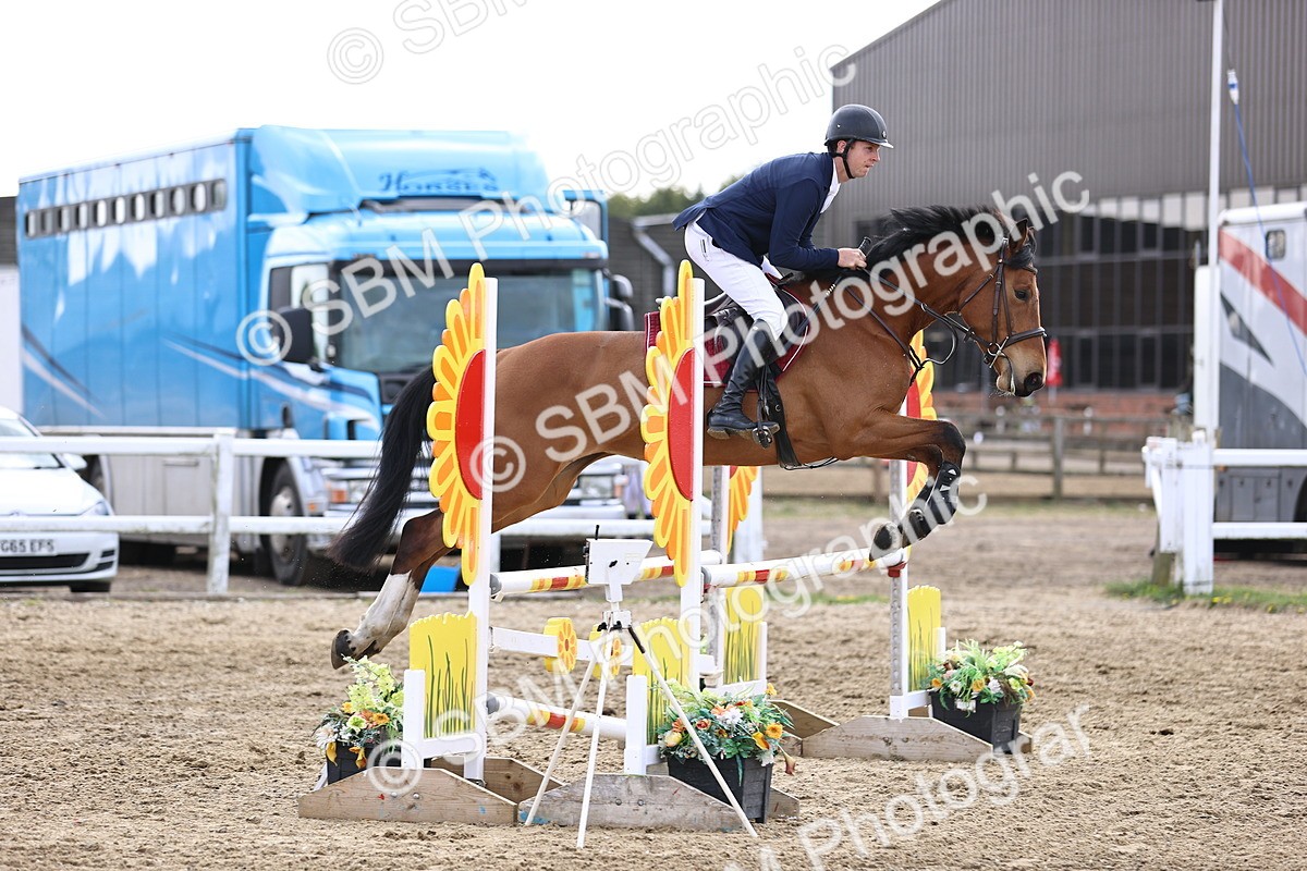 SBM_5205 - Class 9 - Senior British Novice - 90cm
