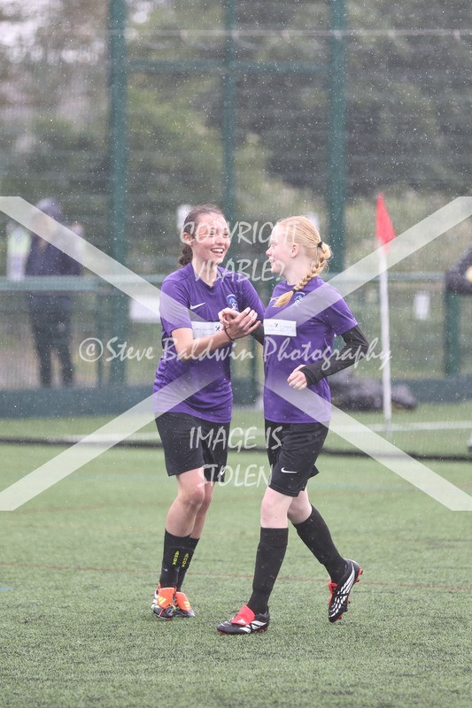 1DX32307 - Sat 6th U12 Girls