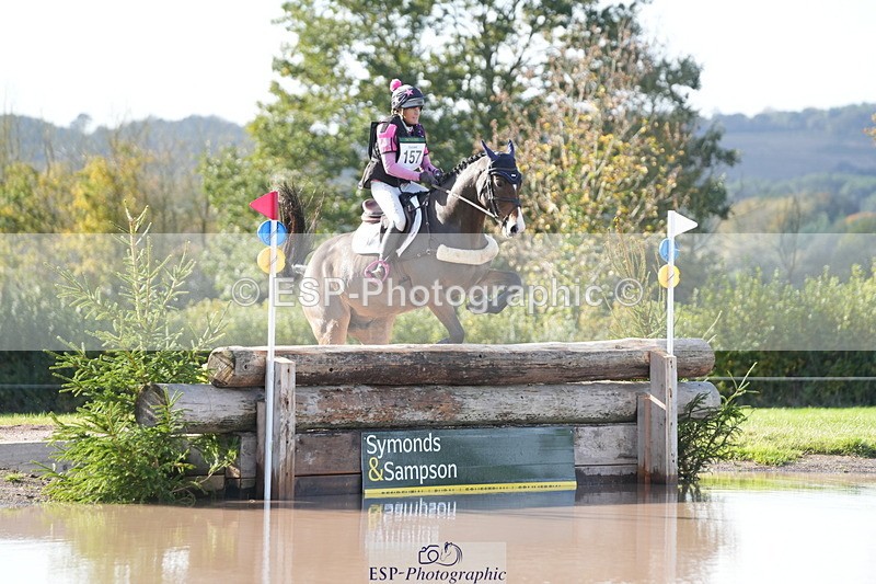 251024A-131127-10983 - B-157-Anna.Cheney