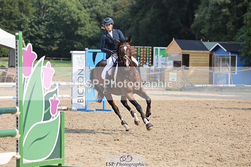 250816A-104947-00864 - Cls 3 Snr British Novice