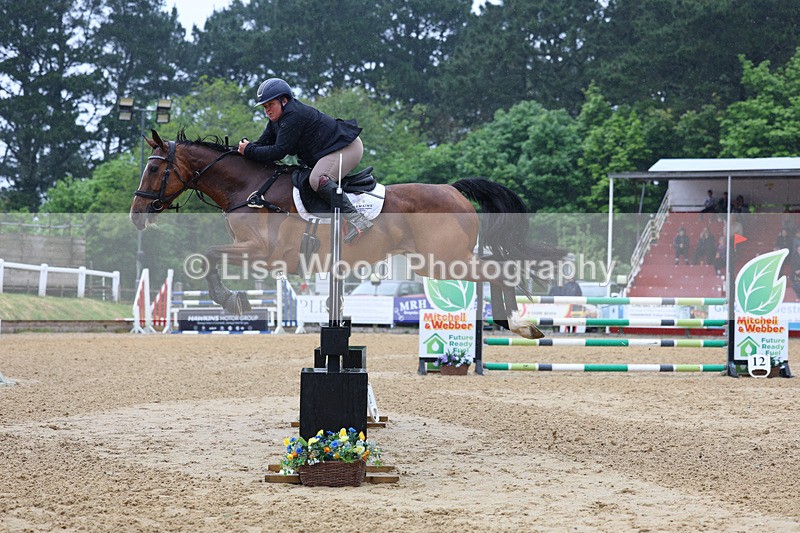 3E7A7154 - Class 7: Senior Newcomers/1.10m open