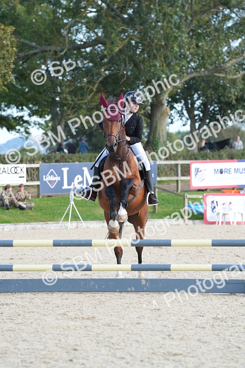 SBM_53288 - J23 - Junior Horse 70cm Championship
