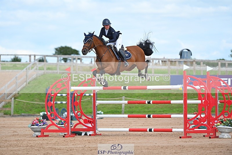 230721A-154226-07378 - Cls 10, 2 Star Big 1.45m Start to break