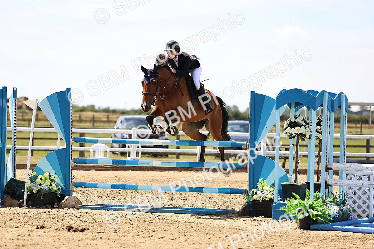 SBM_010137 - Class 9 - Senior Foxhunter - 1.20m Open