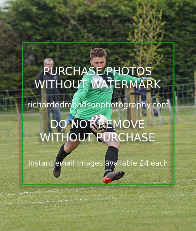 DSC09328 - Kendal United v Kendal County (1/5/21)