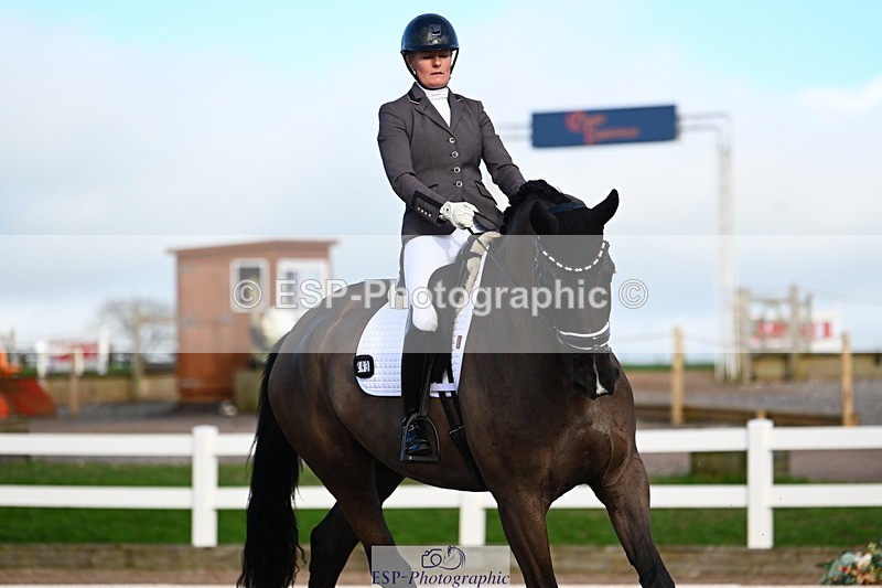 240218A-152407-09080 - 243-Lucy.Baker-Last.Dancer