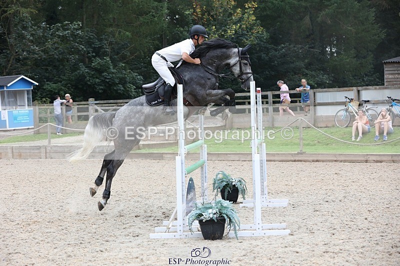 230908-165441-03036 - Cls 9 Snr Newcomers & 1.10m Open