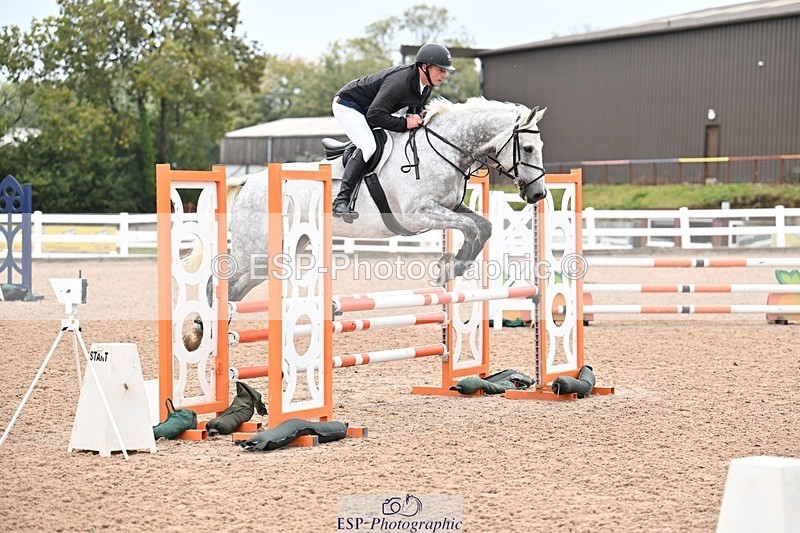 250917-110326-00207 - Cls 1 British Novice and 90cm Open