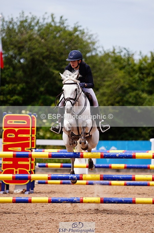 240629A-125954-05528 - Cls 18 Newcomers and 1m Open