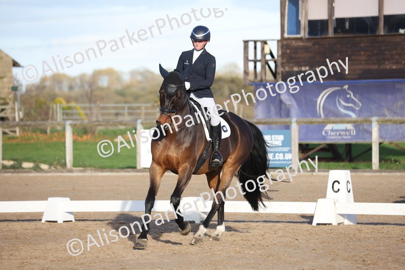 20251102-1255 - Class 8 - Medium 6