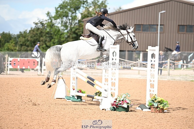 240912A-132629-01686 - Cls 4 Snr 1.20m Open