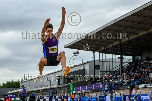 Sen25SUN-916790 - Field Male