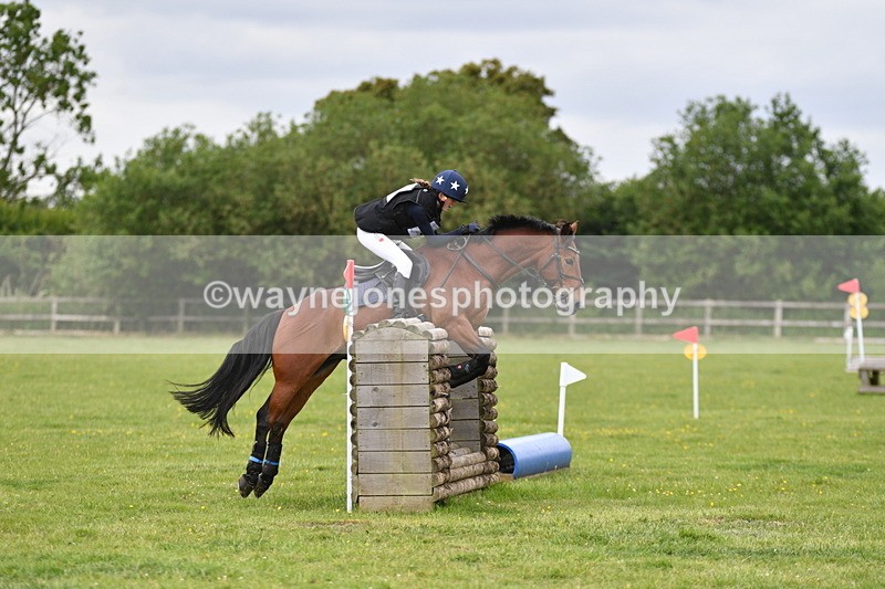 WJ5_3470 - Class 5 80cm Pairs