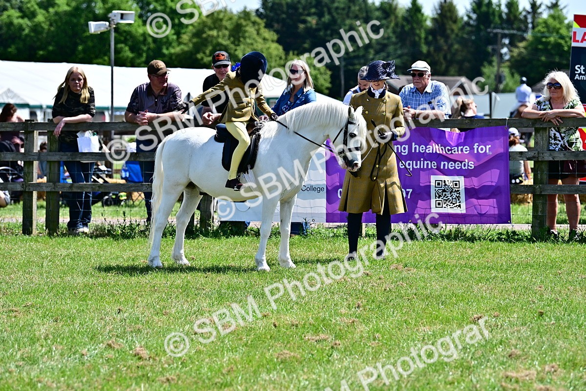 SBM_05920 - Class 59-60 - TSR M&M  Lear Rein and First Ridden Amateur of the year