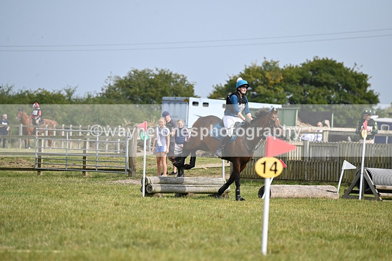 WJ6_1982 - 60cm XC Time 13:54 to 14:20