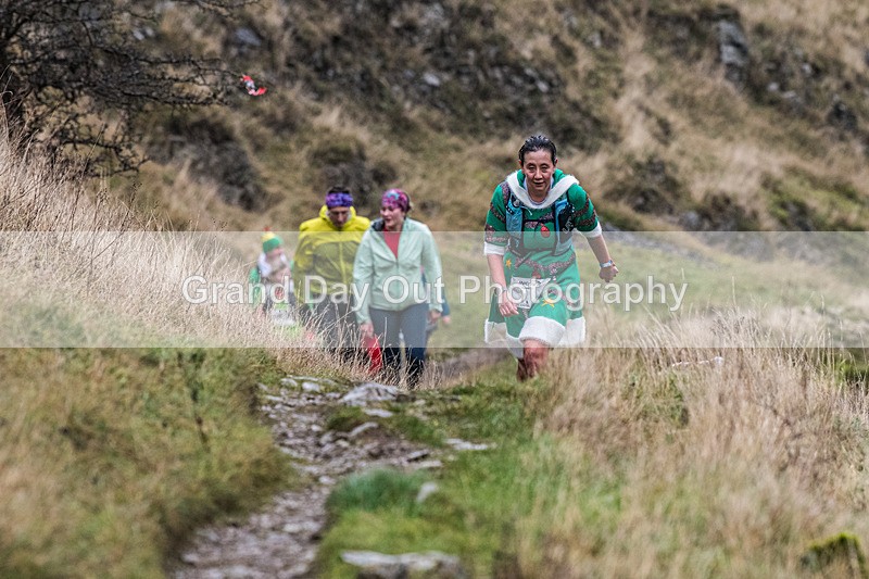 Litton-1060 - Litton Christmas Cracker Fell Race Sunday 15th December 2024