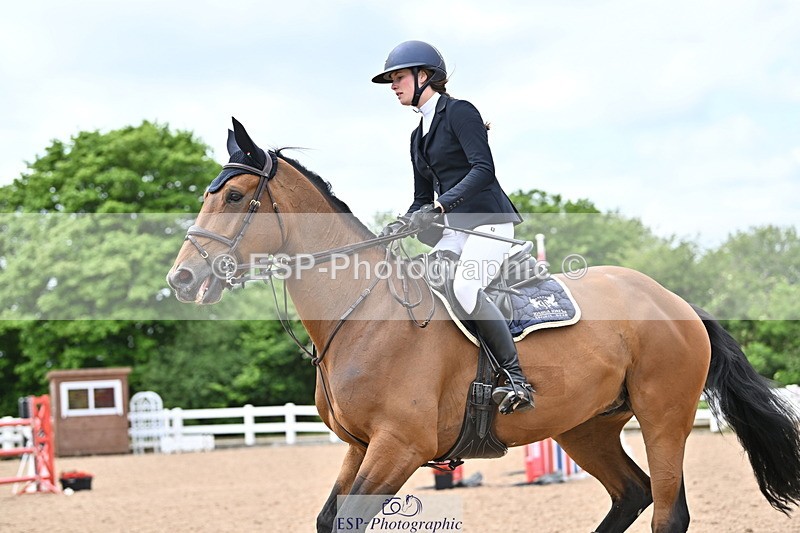 240523A-130116-01873 - Cls 4 Snr 1.20m Open