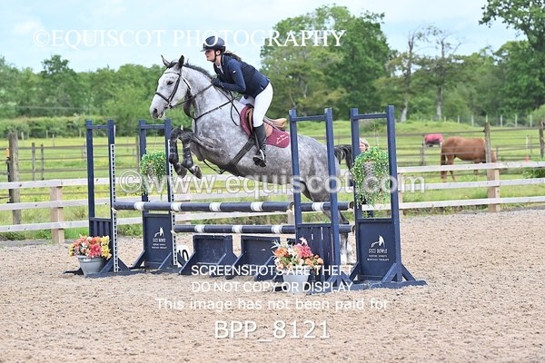 BPP_8121 - CLASS 11 SUN Senior BritiNovice/ 90cm Open