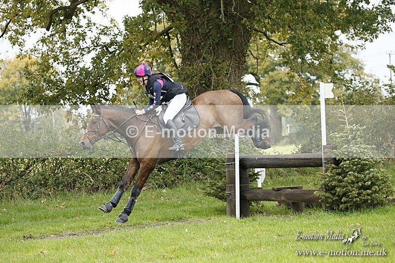 WWHT 181020 WWHT 181020 1437 - WWEC Intermediate (0.90m)  18/10/20