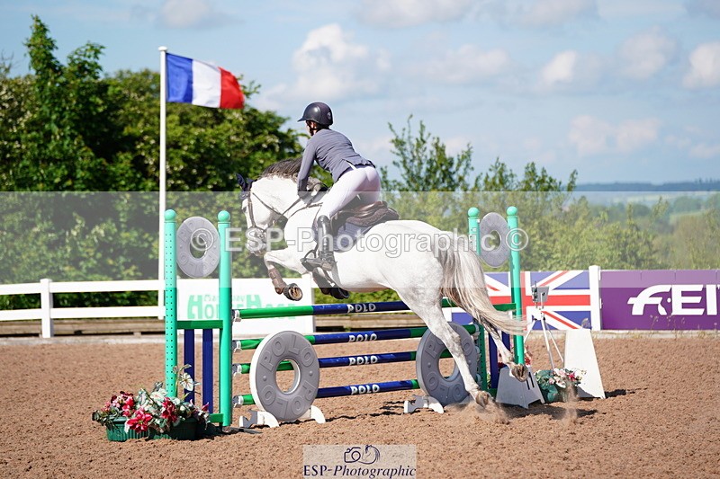 240525A-090520-04990 - Cls 13 Snr 1.05m and 1.10m