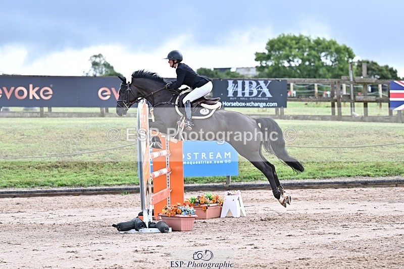 250731-110525-00499 - Cls 02 Snr Fox 1st Rnd