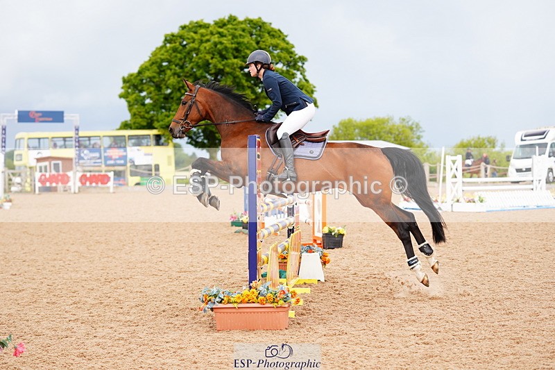 240526A-113642-07842 - Cls 26 Chard Equ 1.05m and 1.10m Grand Prix