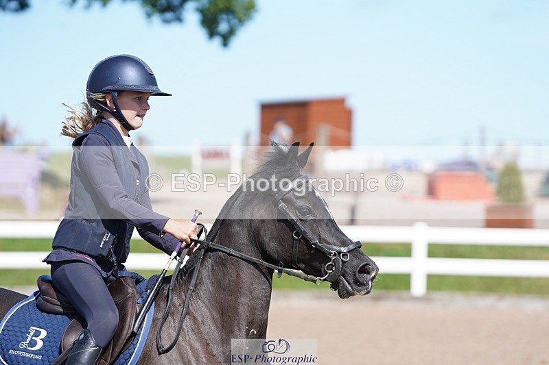 250627-162844-00087 - Cls 2 Pony Intro 80cm