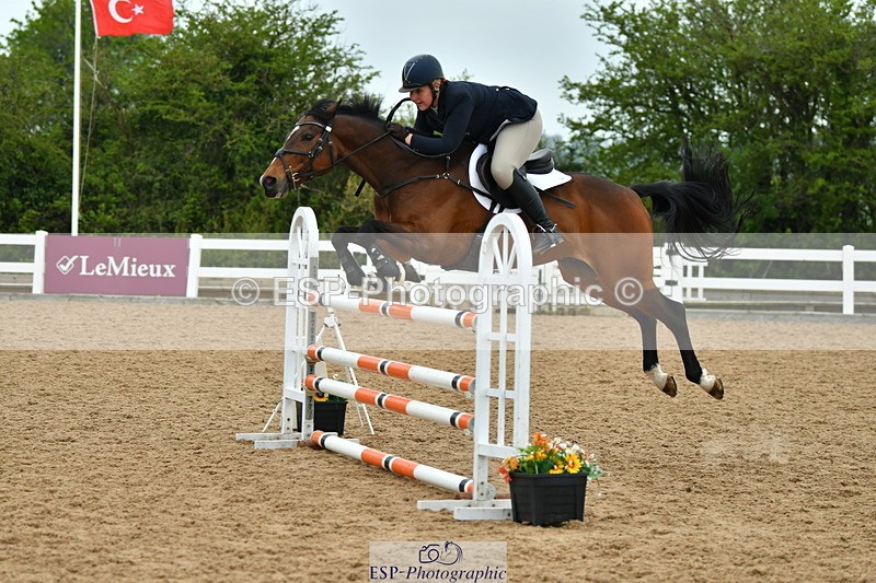 230504A-141034-01969 - Cls 5 1.05m Amateur Quali