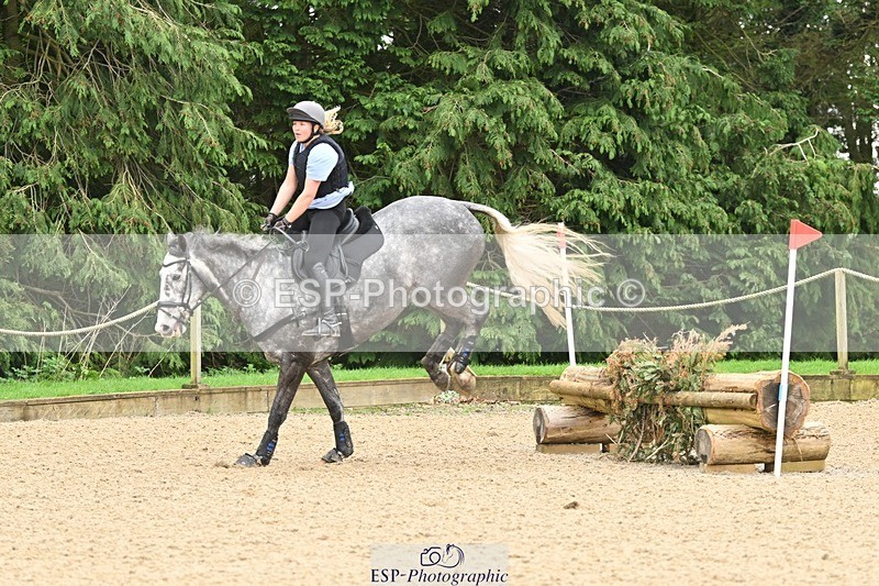 240411-114828-01133 - Group 4 XC