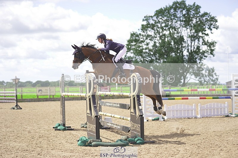 230806A-123228-01999 - Cls 14 Snr Foxhunter & 1.20m Open