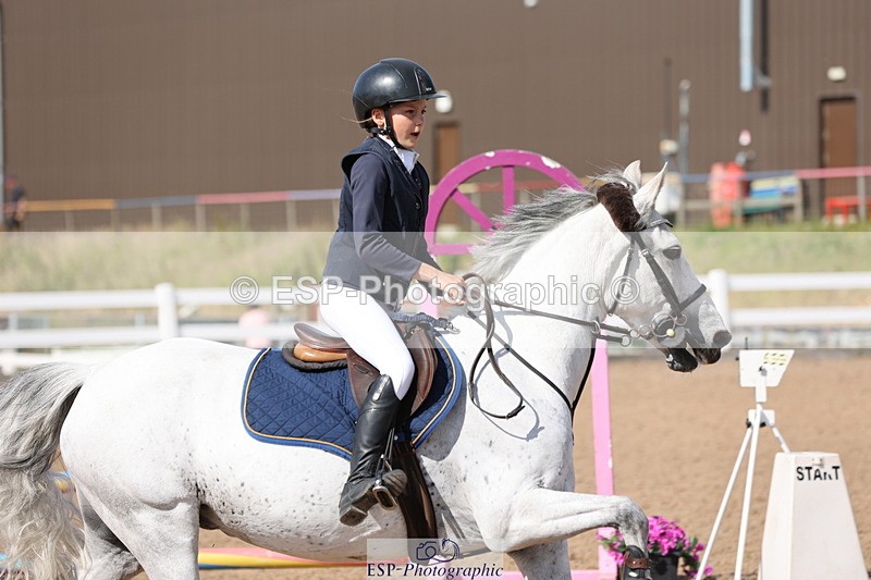 240629A-165835-08215 - Cls 13 Stepping Stones 128cm + 138cm