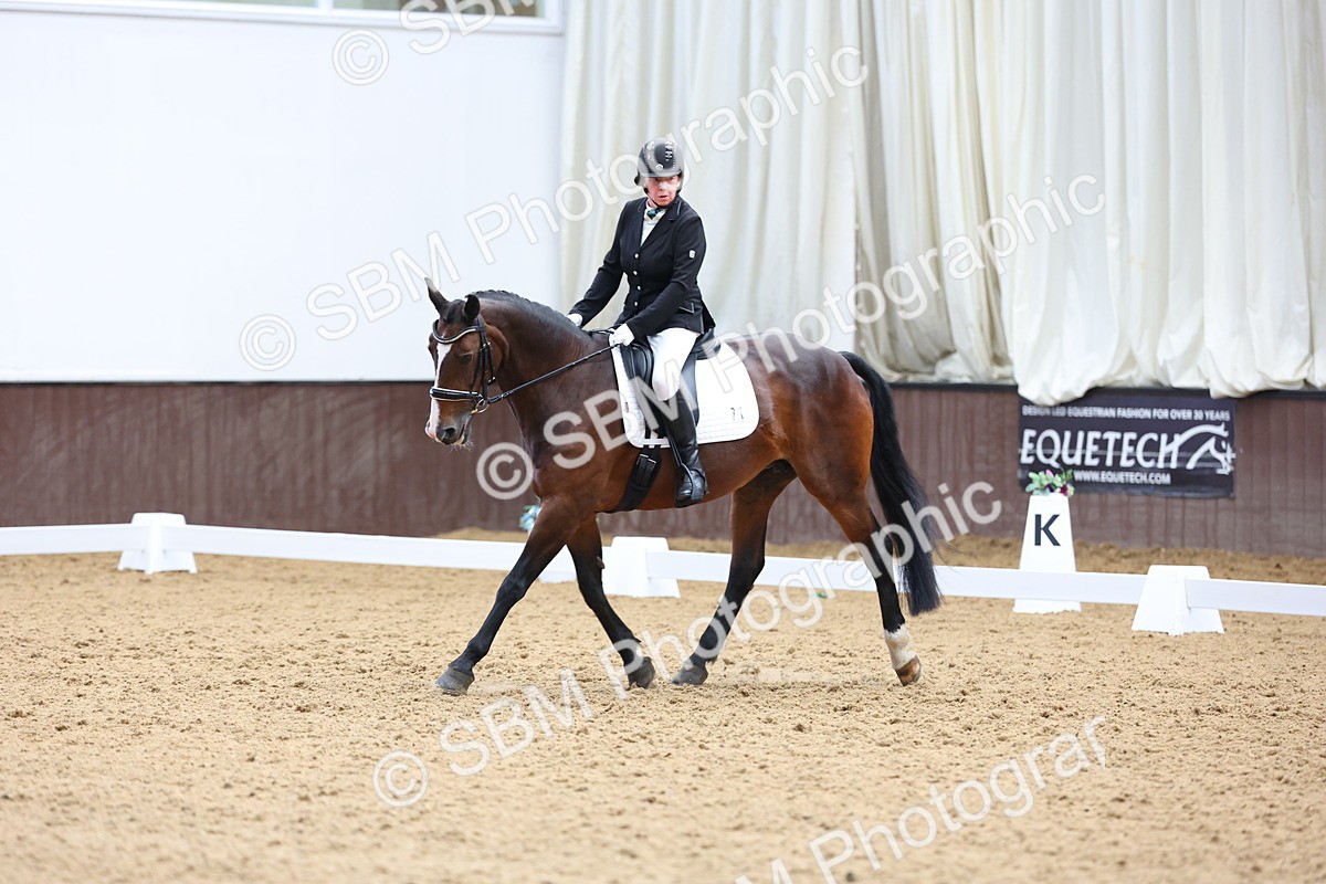 SBM_015847 - Class 15 - Novice FSM - 9.50 - 11.10