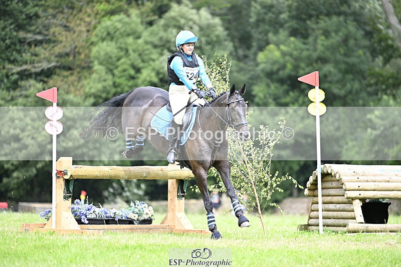 240804-140531-15372 - 524-Katie_Brickman-GREENKELD'S_MOONDANCE