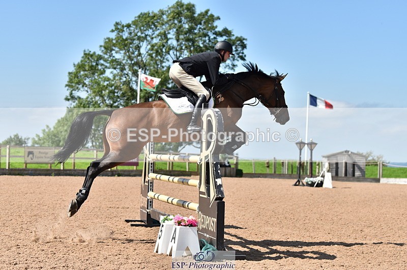 230810A-112008-00843 - Cls 9 Foxhunter